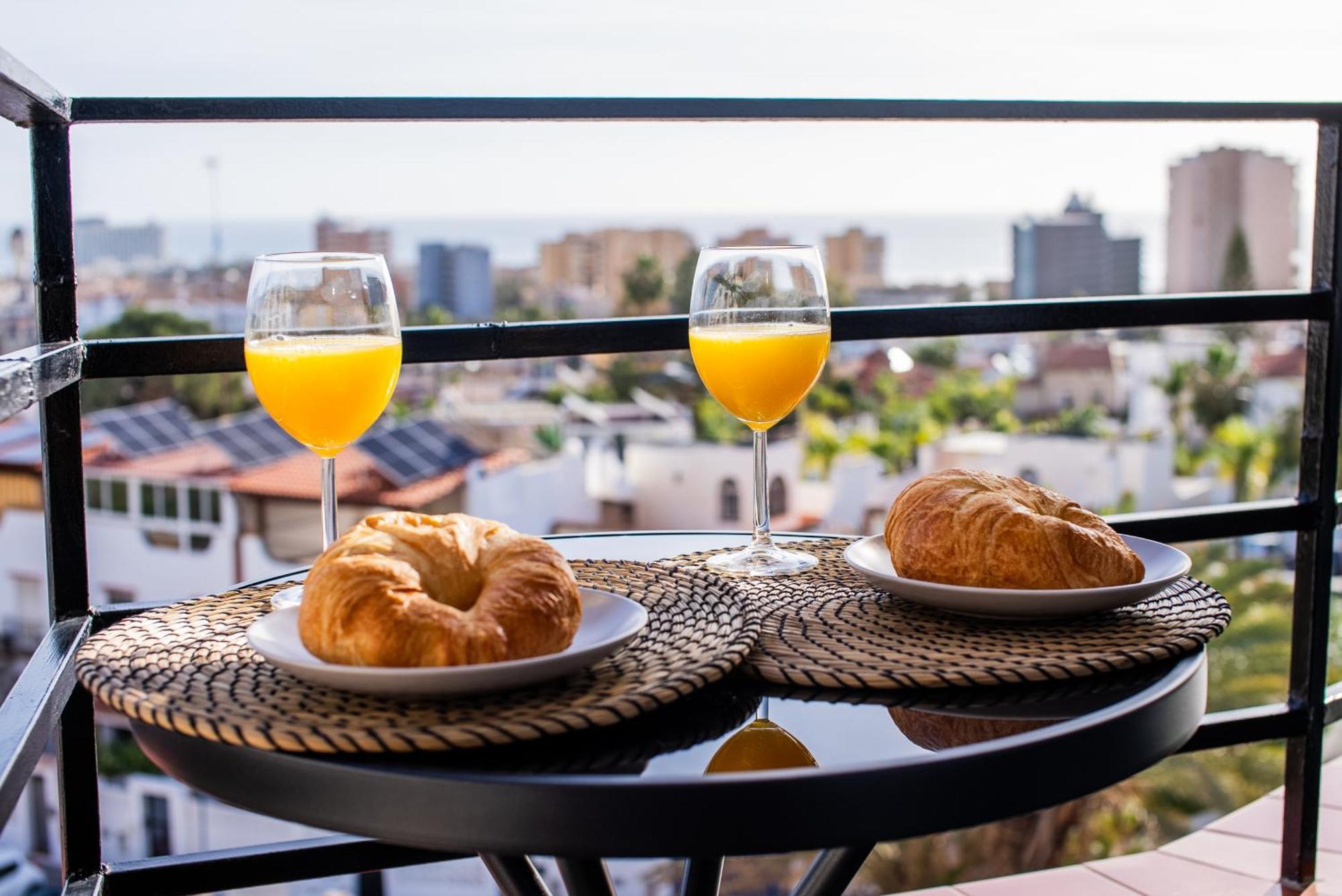 Oasis En Playamar Con Piscina Apartment Torremolinos Ngoại thất bức ảnh