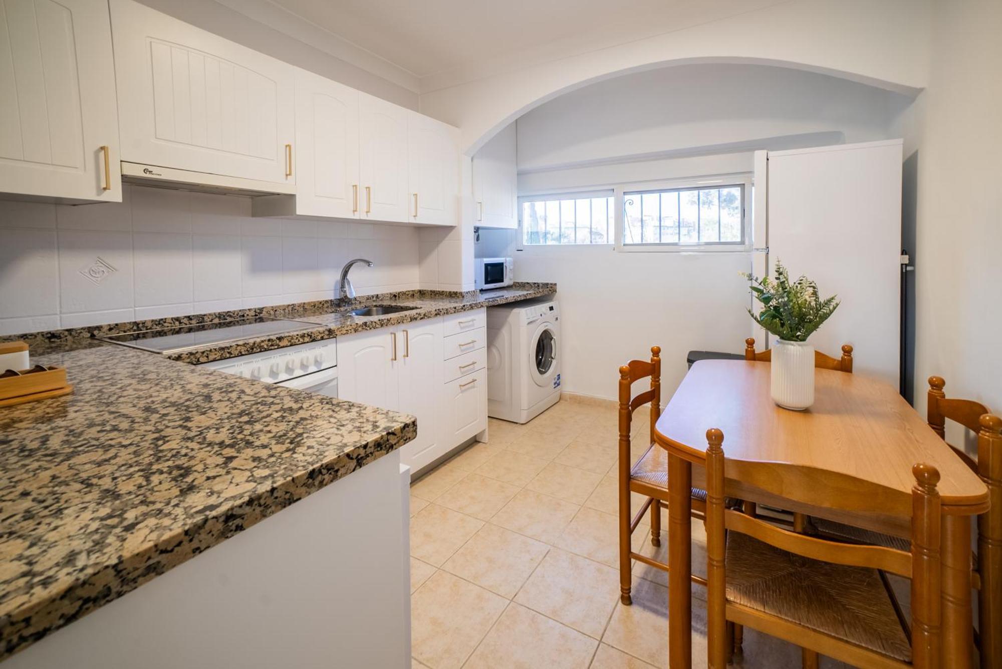 Oasis En Playamar Con Piscina Apartment Torremolinos Ngoại thất bức ảnh